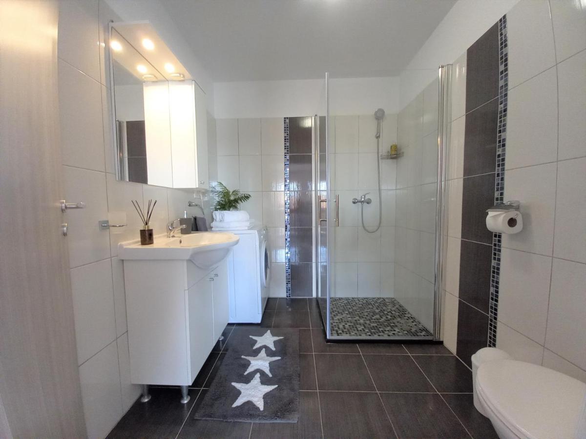 Apartments Antunovic Умаг Экстерьер фото